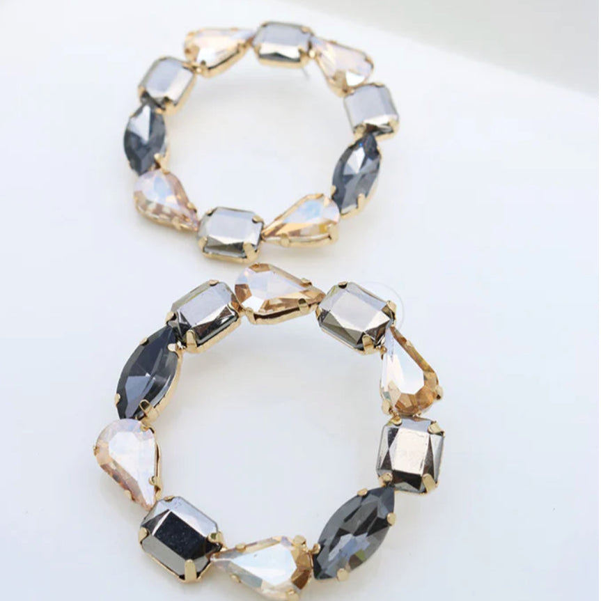 Meera Studs