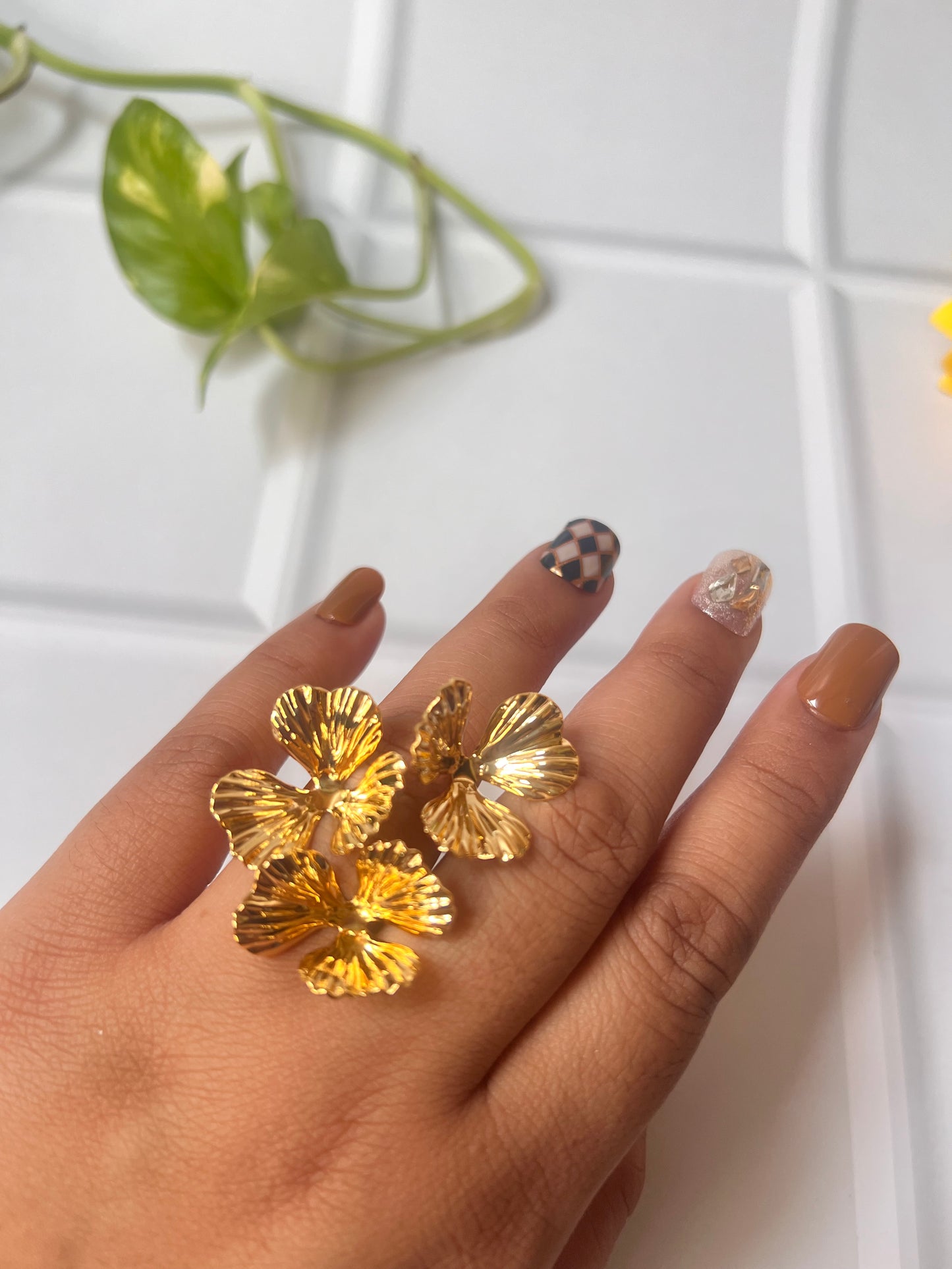 Tresh Floral Ring