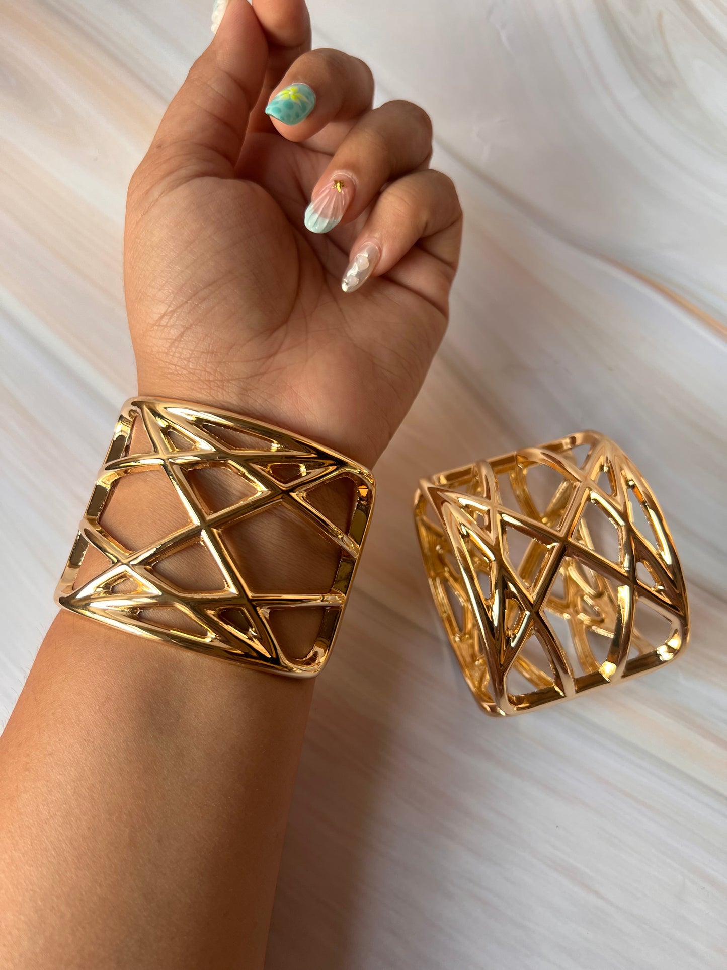 Ashley Cuff