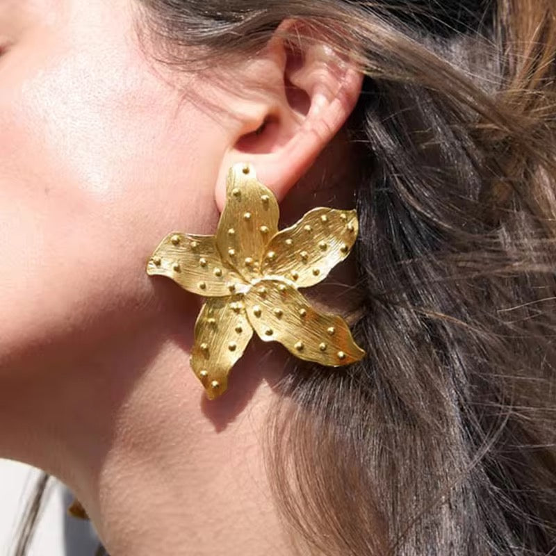 Bloom Studs