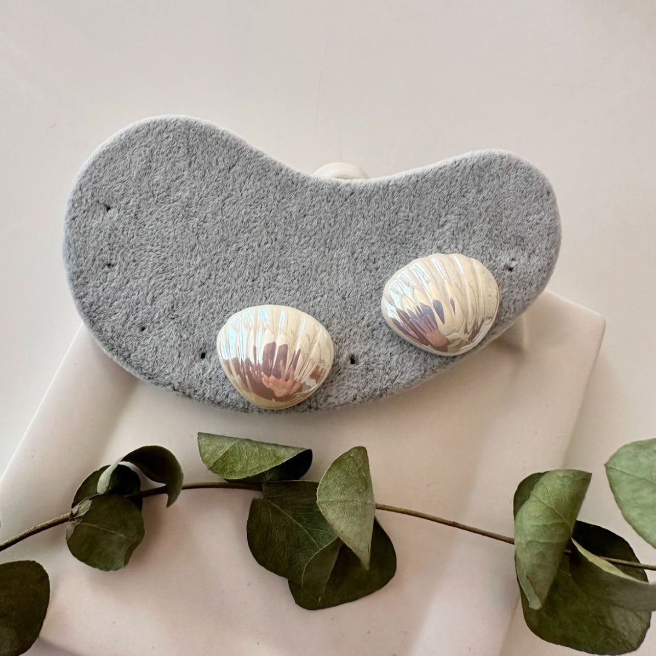 Pearl Shell Studs