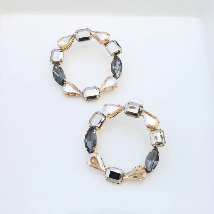 Meera Studs