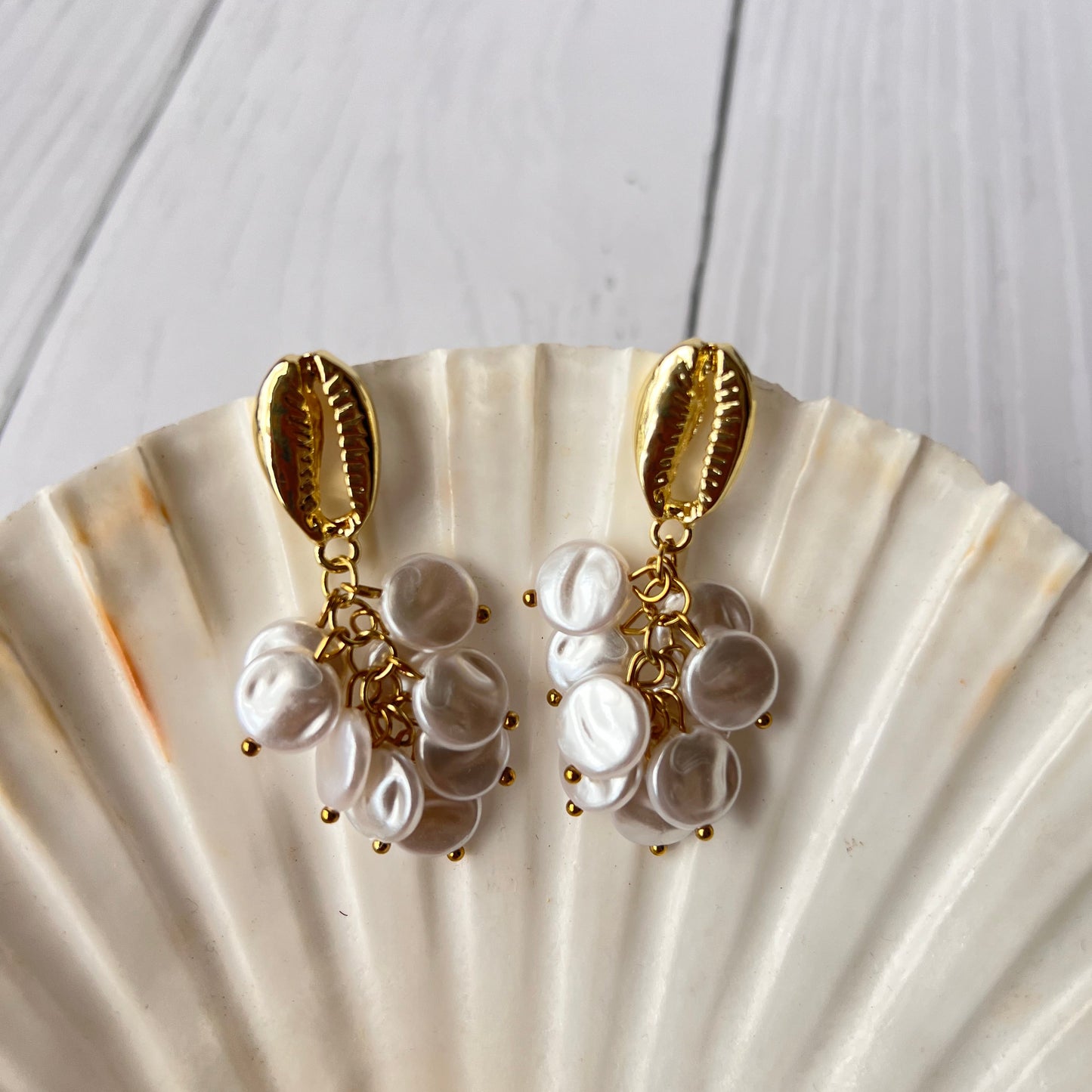 Shella Earrings
