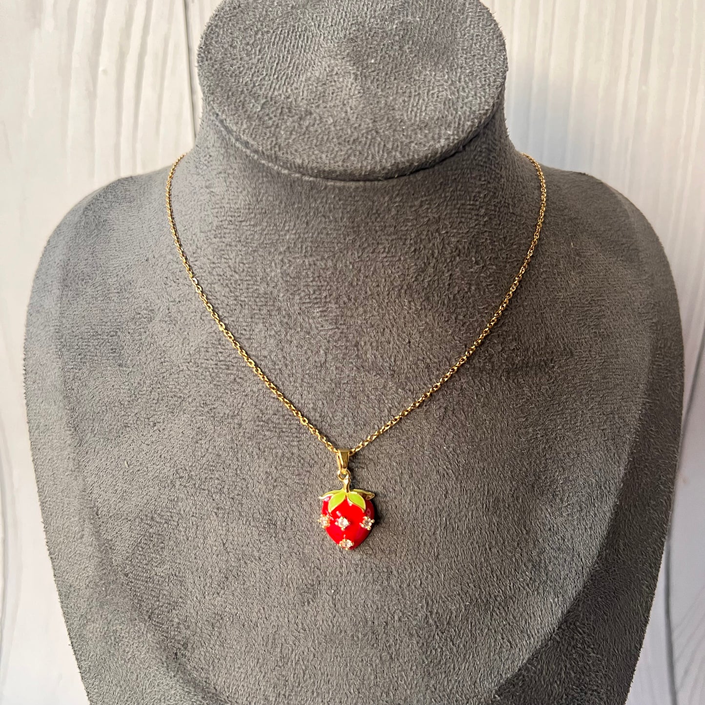 Berry Diamond Necklace