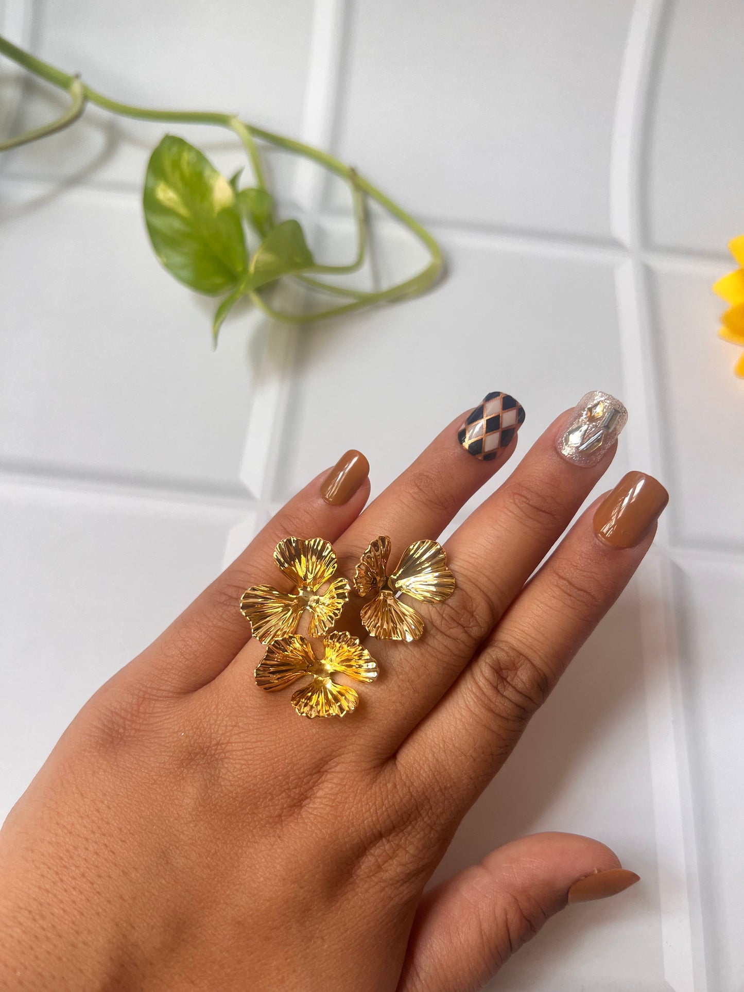 Tresh Floral Ring