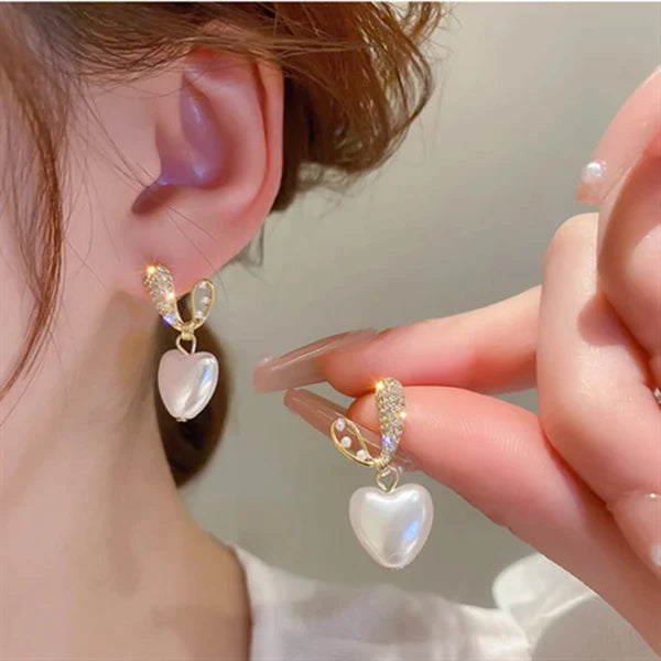 Tiny Heart Earrings