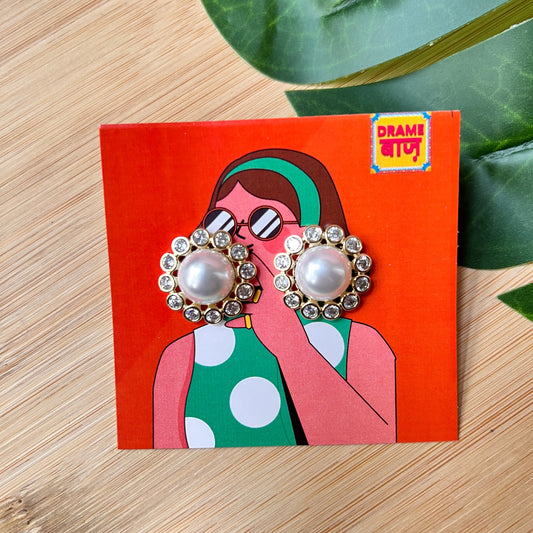 Madonna Studs