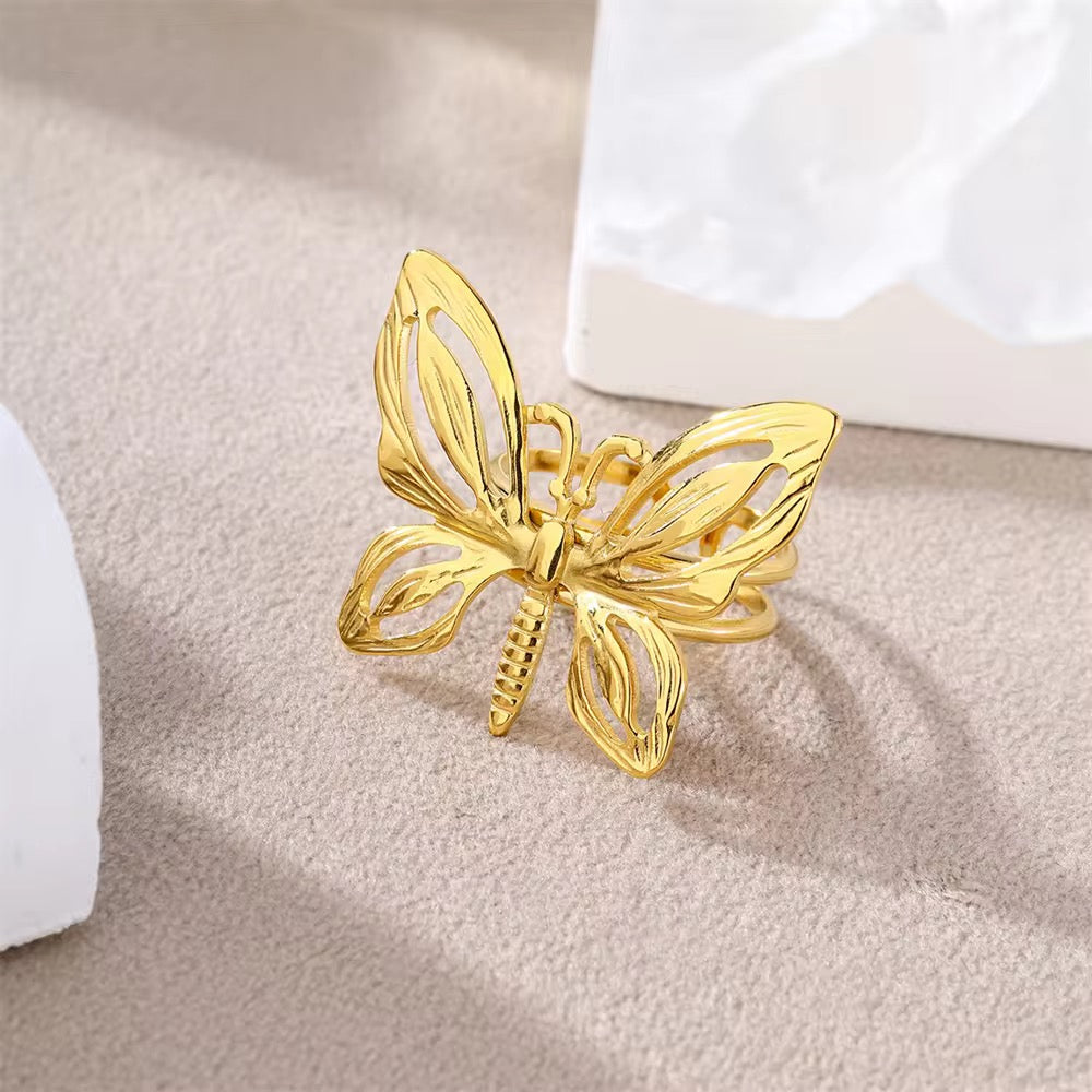 Betty Butterfly Ring