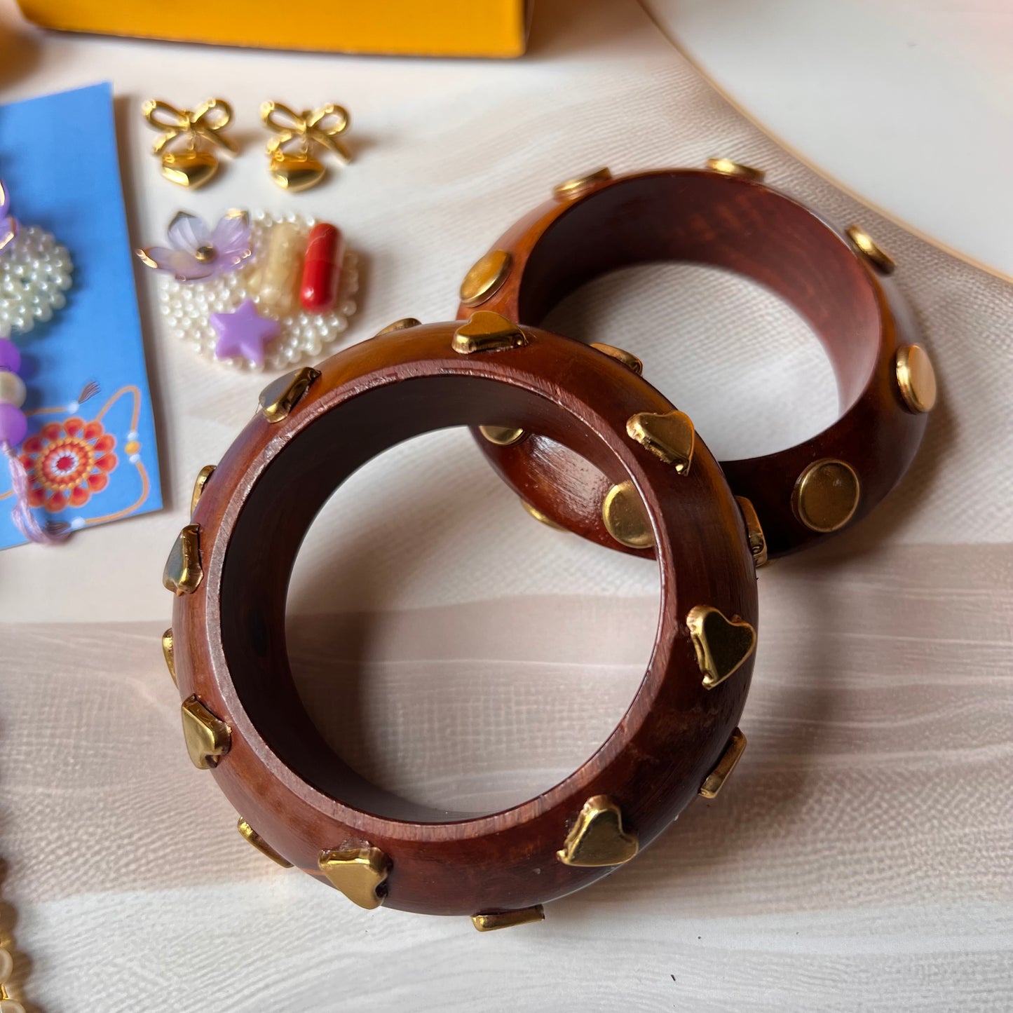 Trendsetter Bhabhi Rakhi Hamper