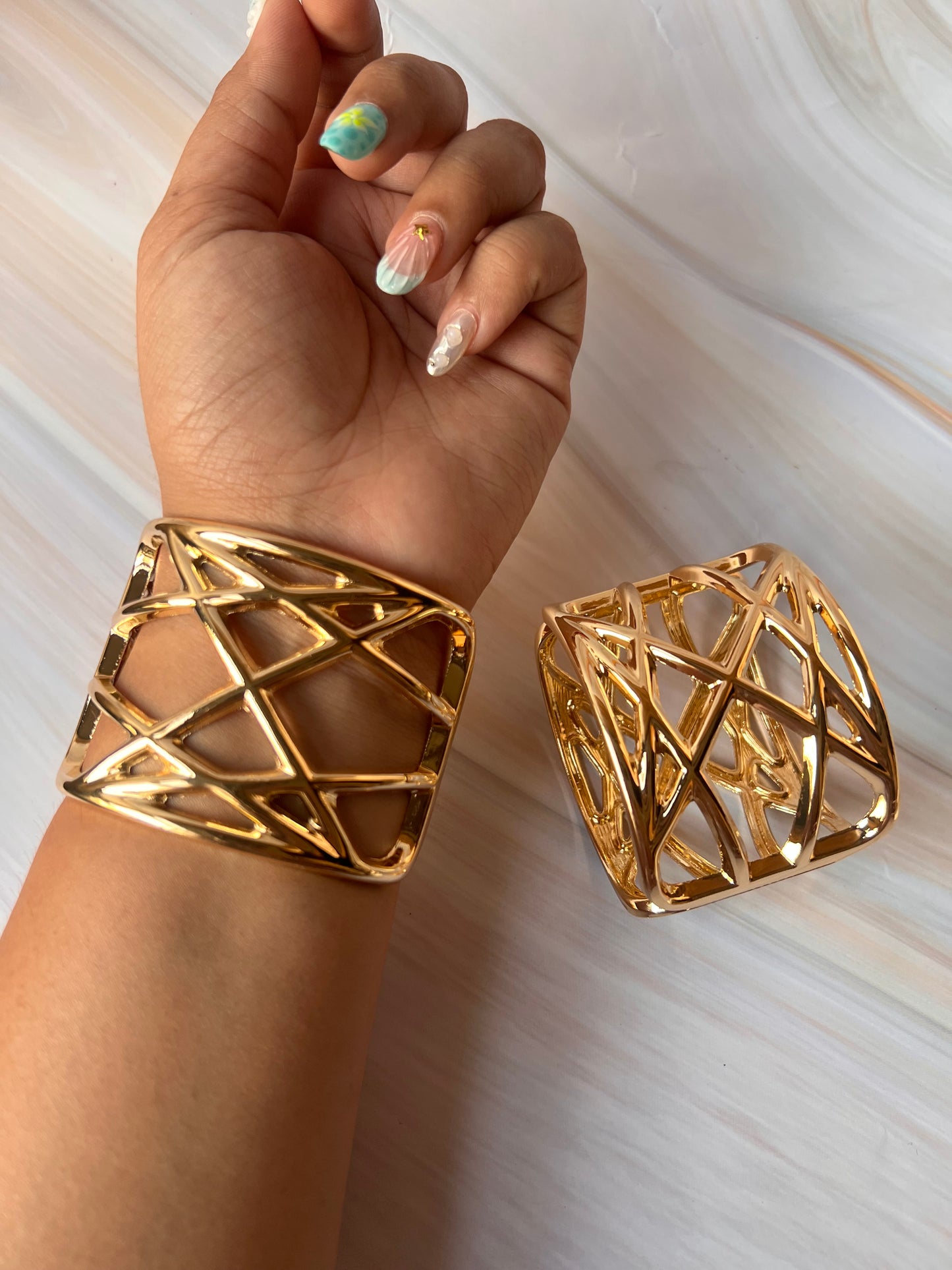 Ashley Cuff