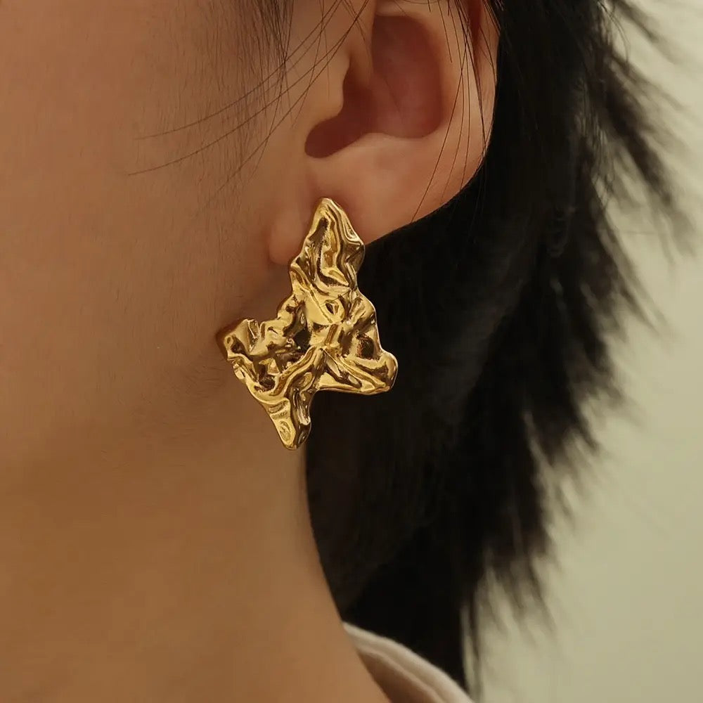 Ema Textured Studs