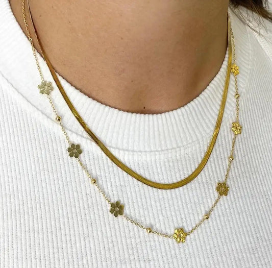 Floral Snake Chain Necklace