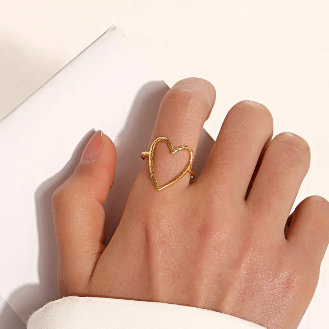 Heart Out Ring