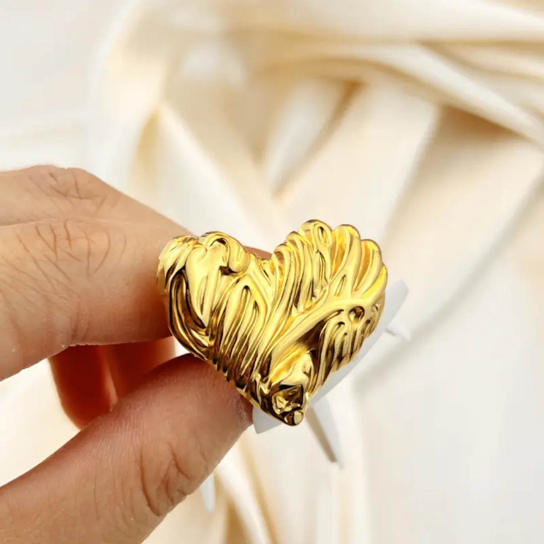 Bella Heart Ring