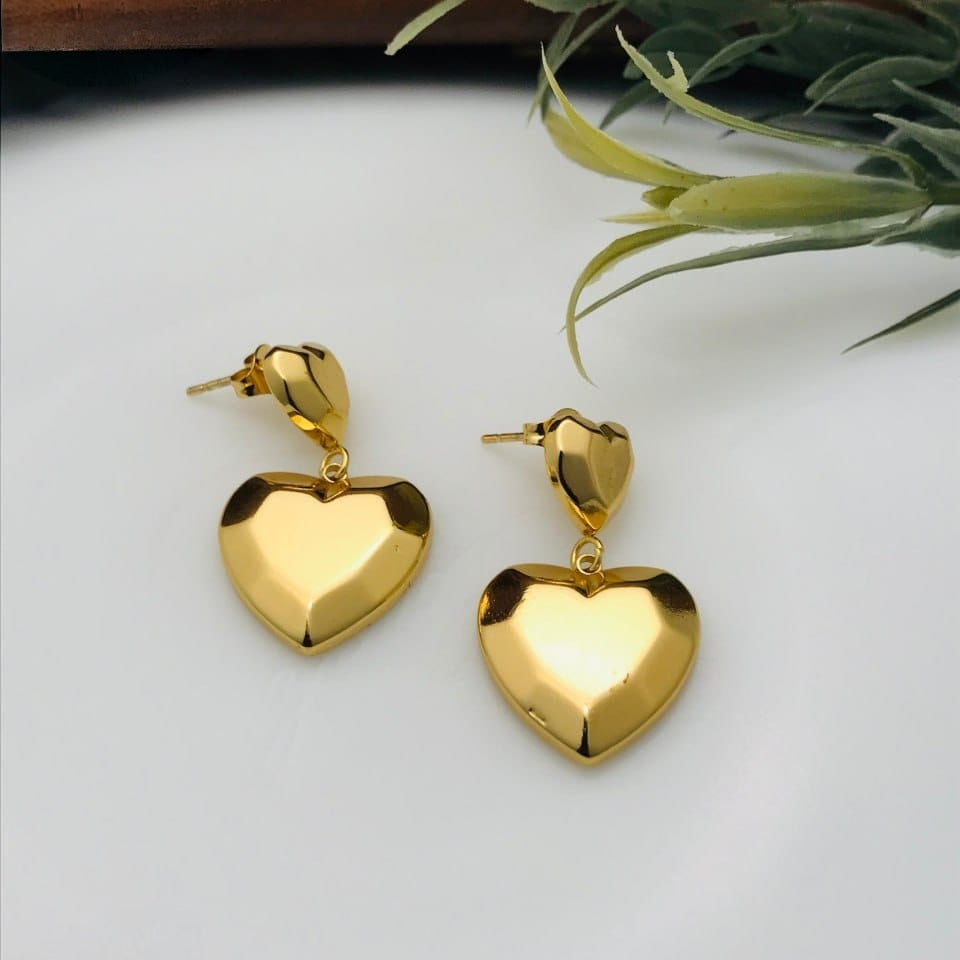 Masa Dainty Heart Earrings