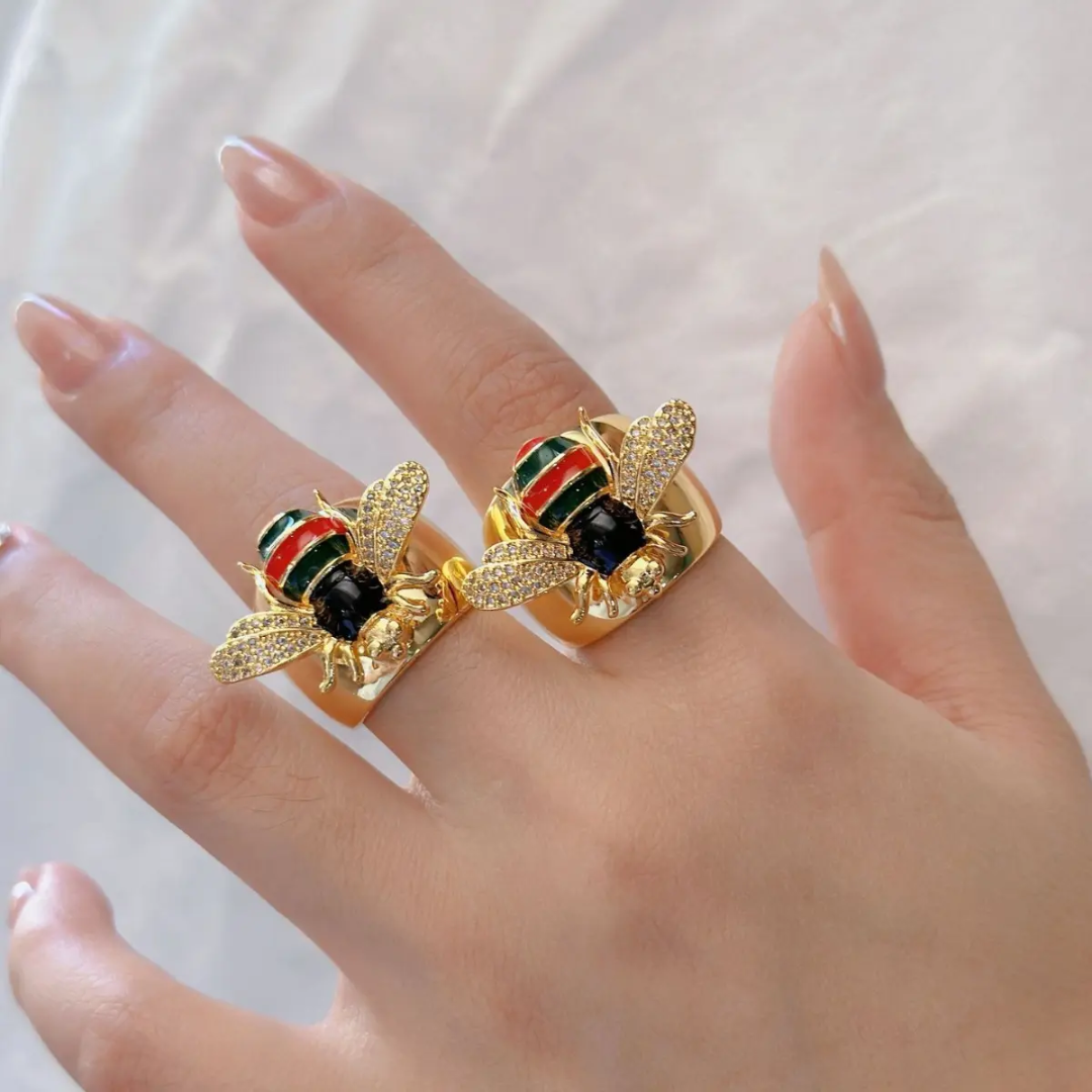 Miss Bee Ring