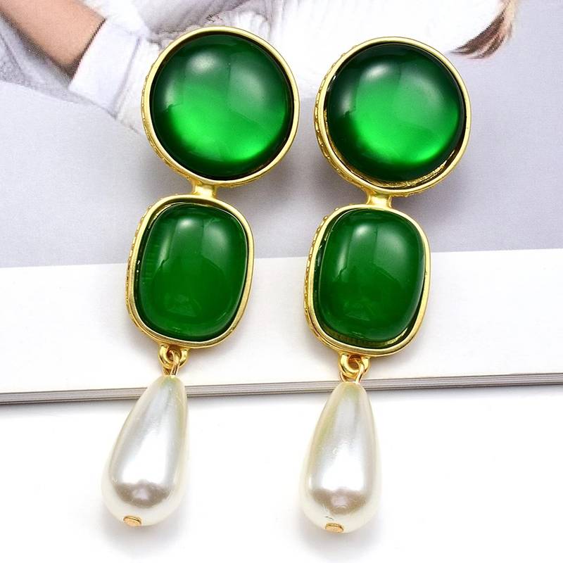 Vivaa Earrings