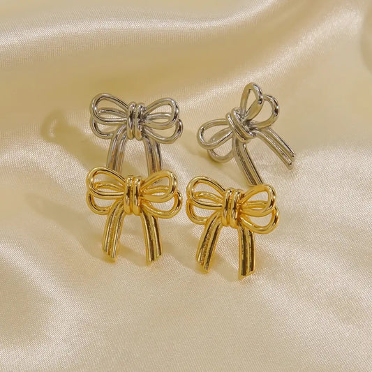 Double Bow Studs