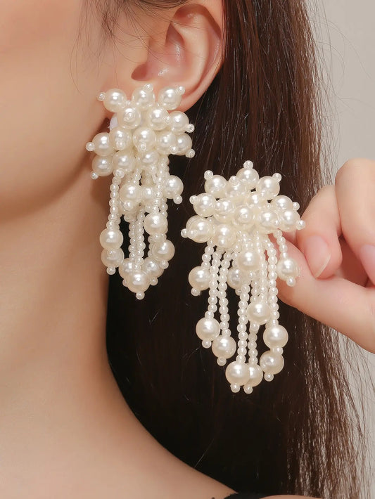 Petra Pearl Earrings