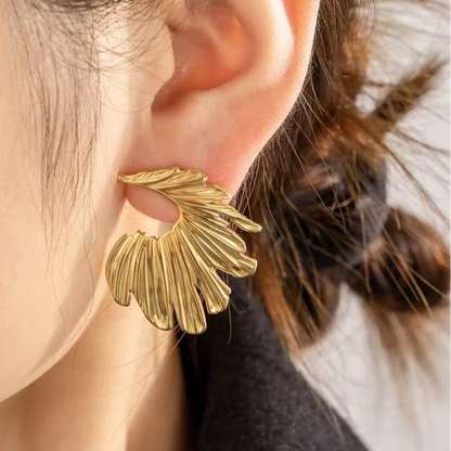 Winged Studs