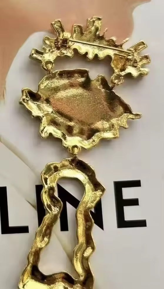 Bella Brooch