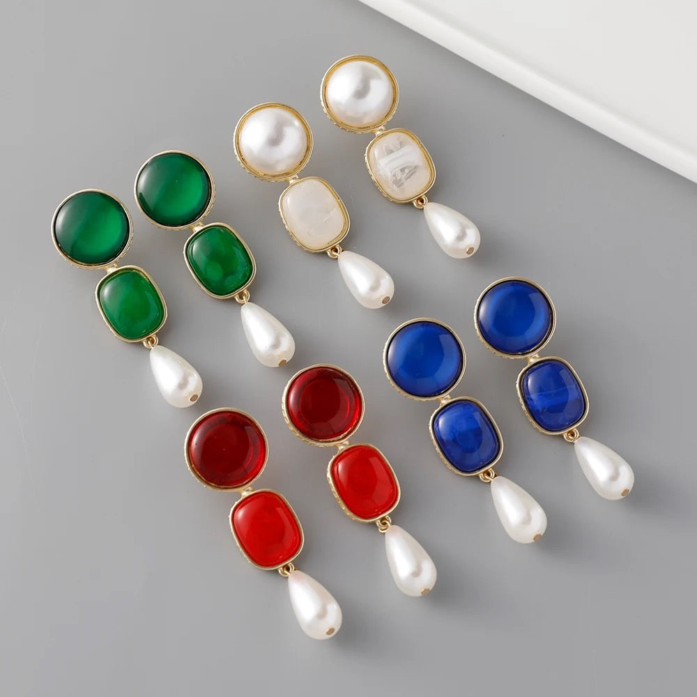 Vivaa Earrings