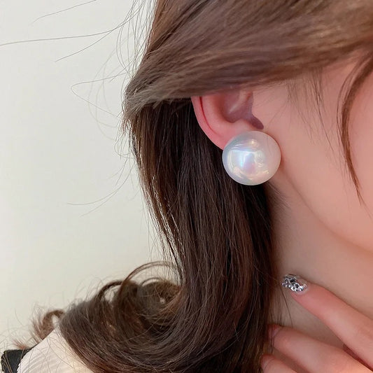 Plain Pearl Studs