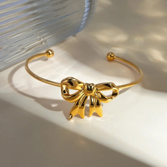 Adore Bow Bracelet