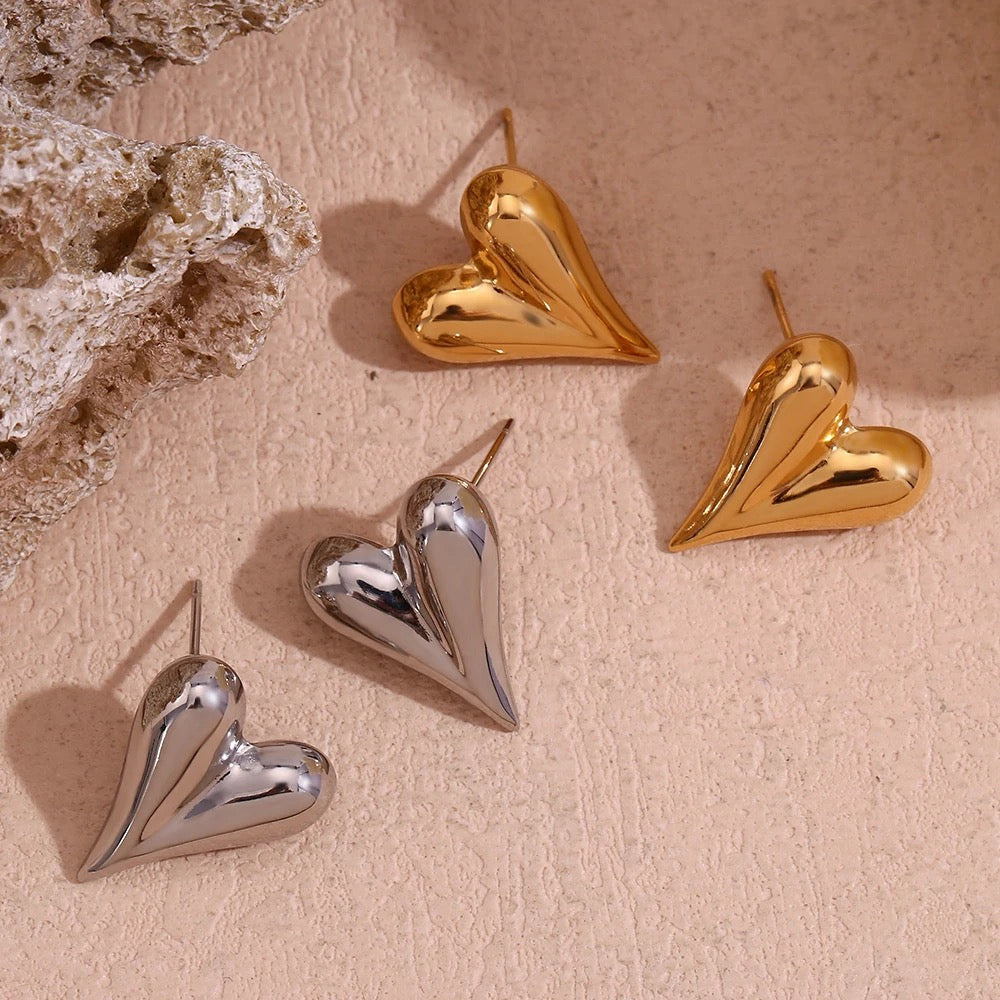 Tinsy Heart Studs