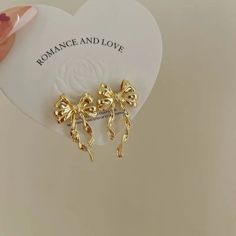 May Bow Earrings