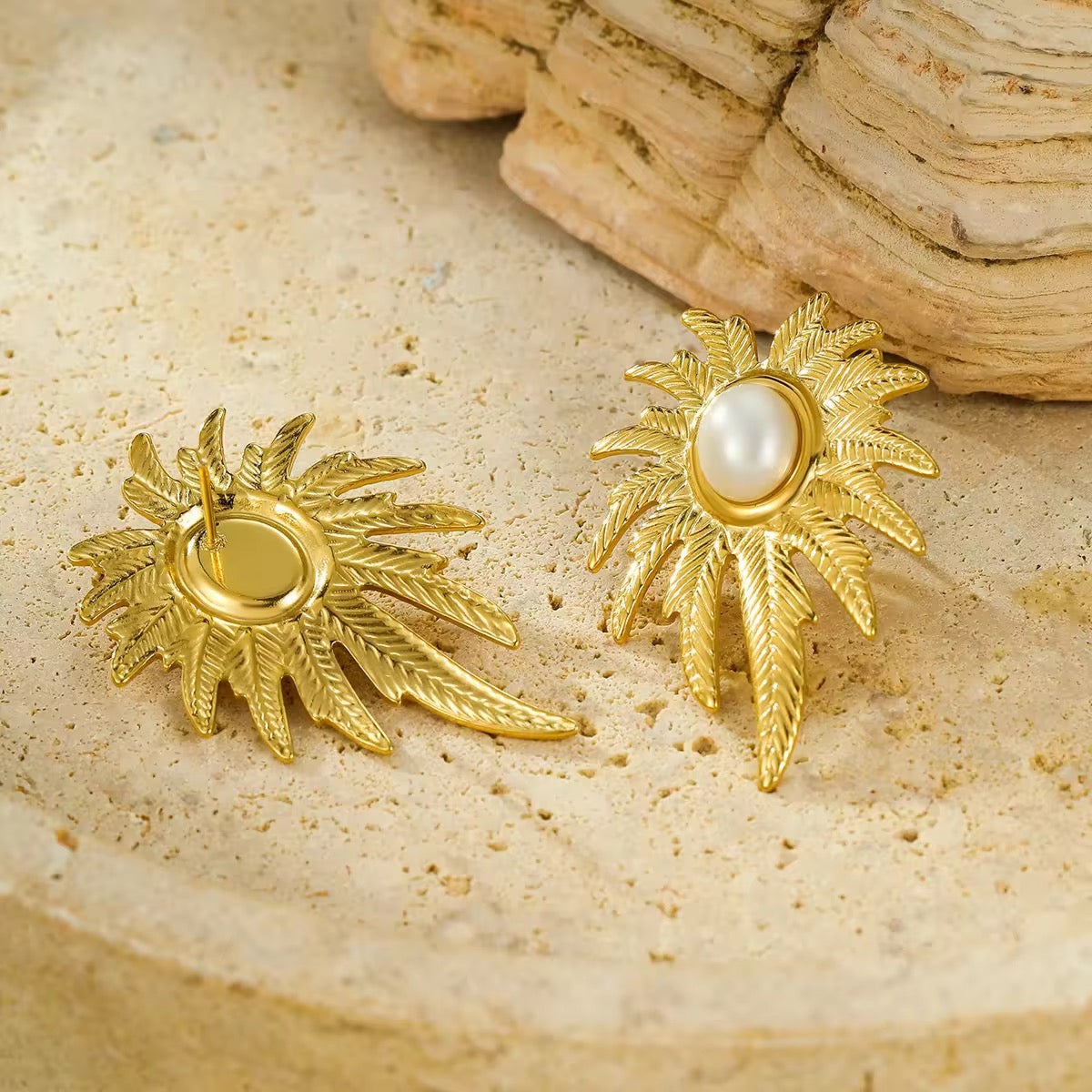 Tropical Studs