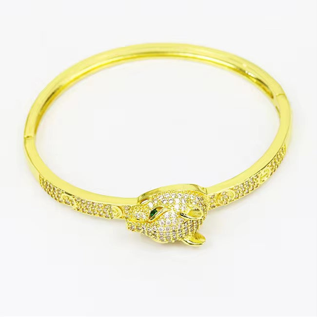 League Cuff