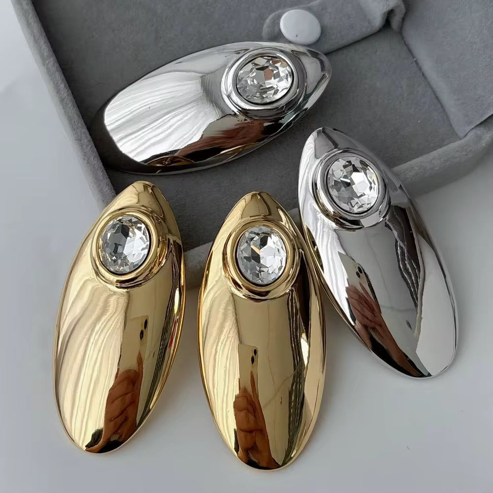 Stella Studs - Golden