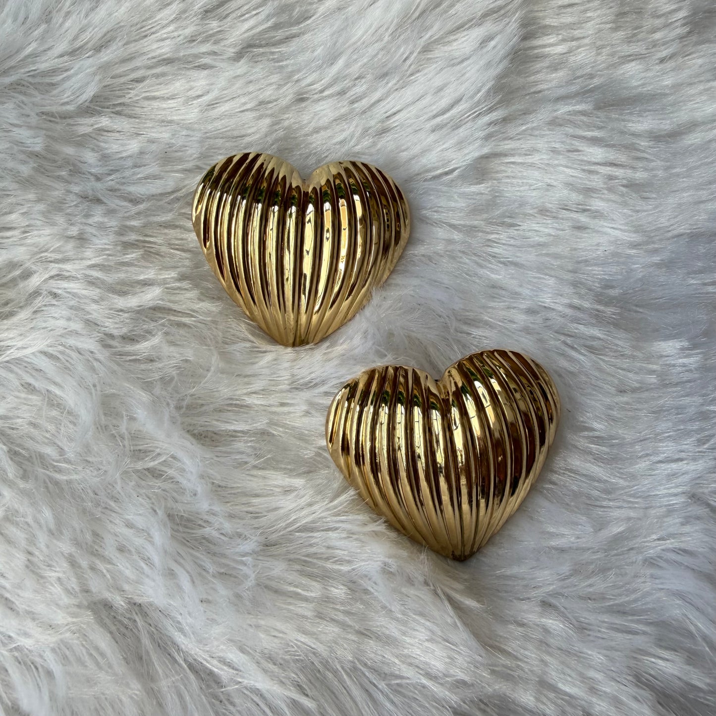 Heart Studs