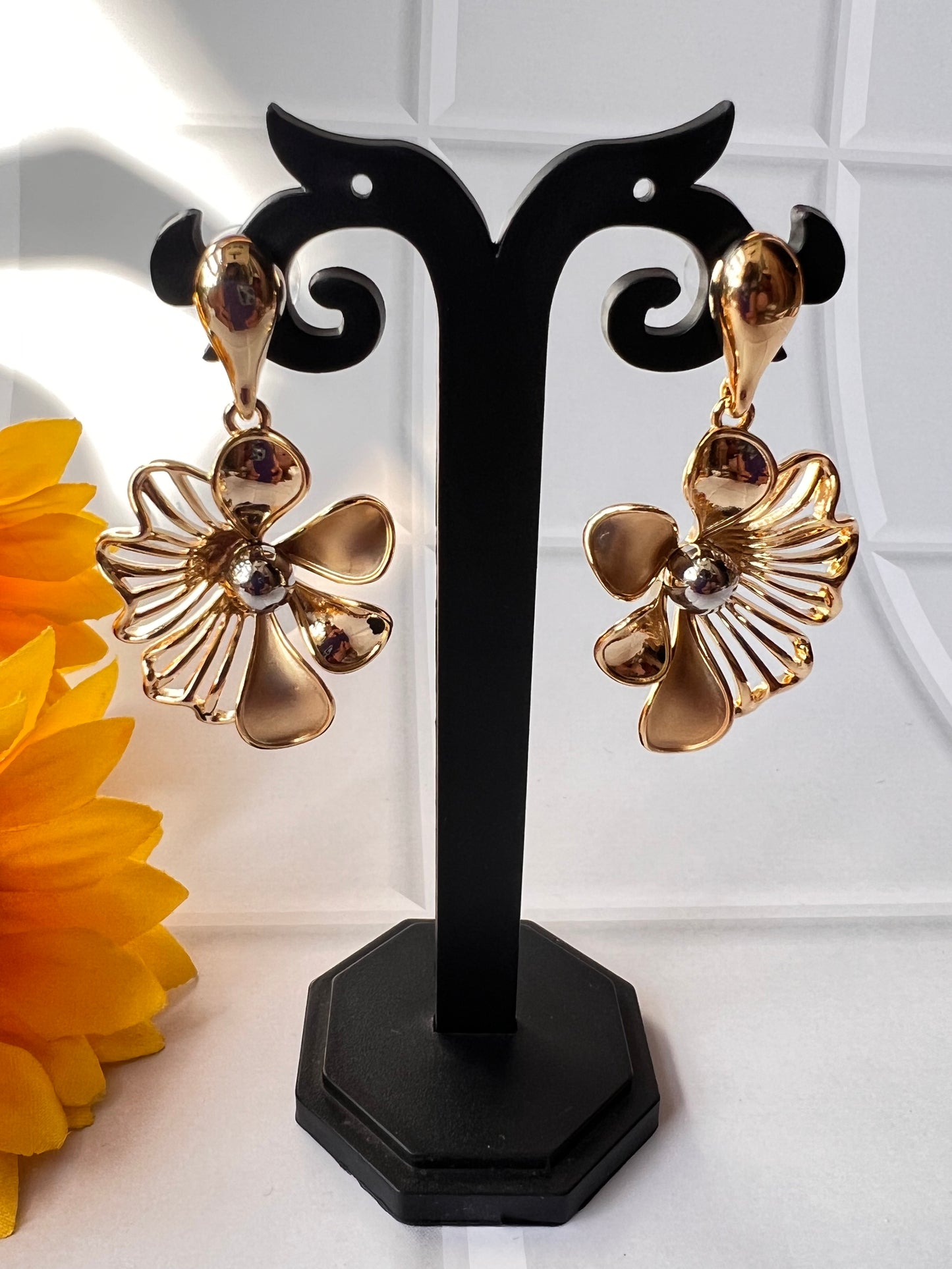 Masa Floral Earrings