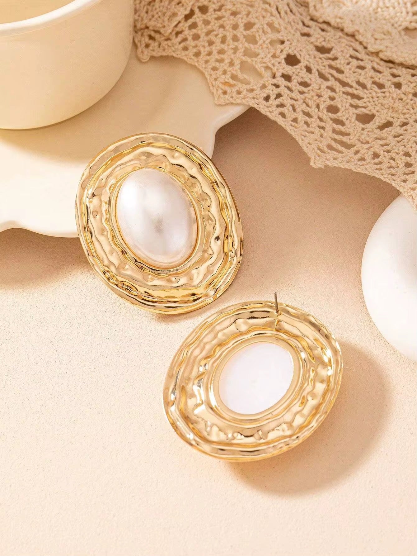 Ana Pearl Studs