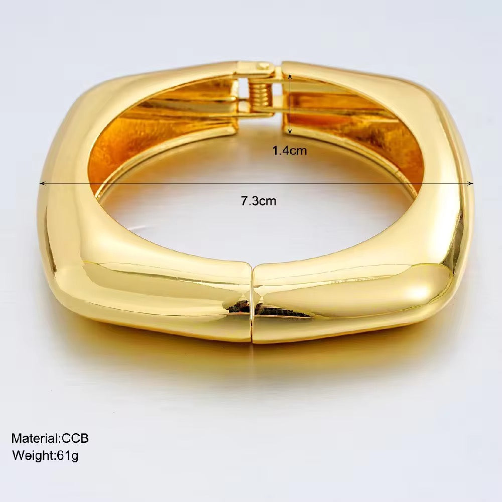 Zeena Cuff