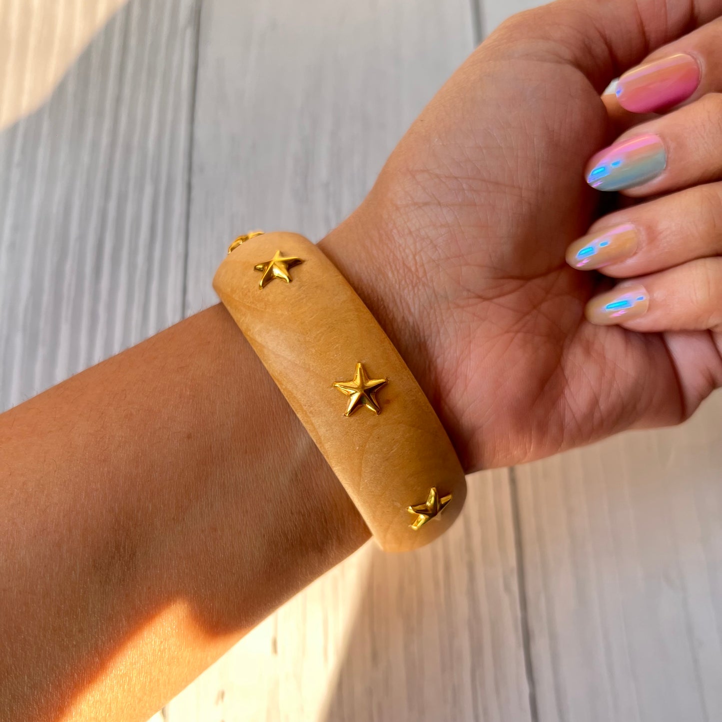 Beige Star Wooden Bangle