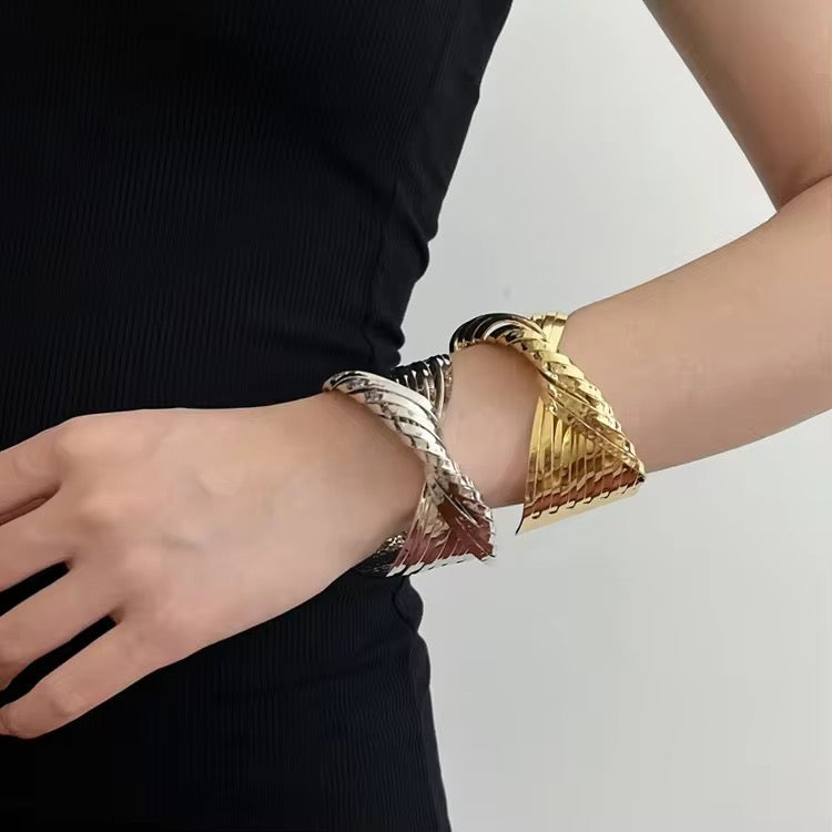 Fate Handcuff