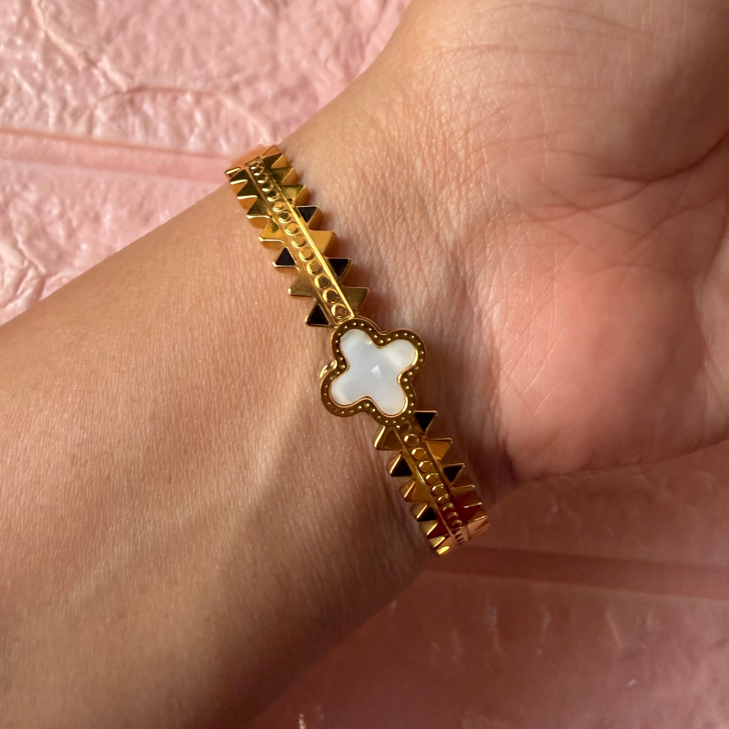 Clover Bracelet