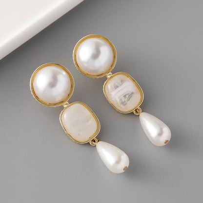 Vivaa Earrings