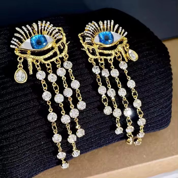 Maceys Eye Danglers