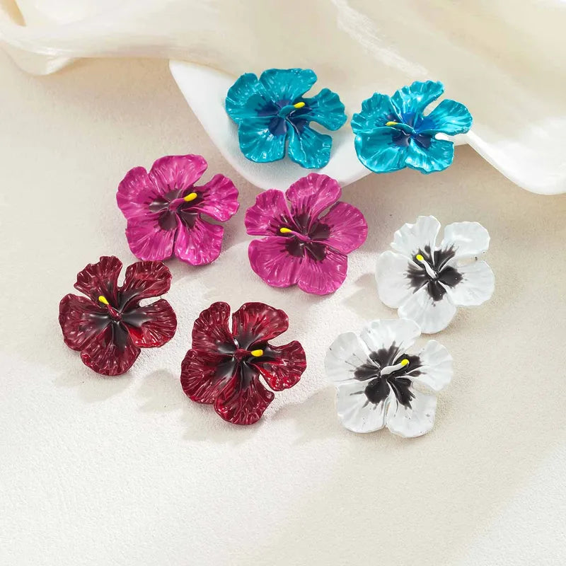 Pretty Bloom Studs