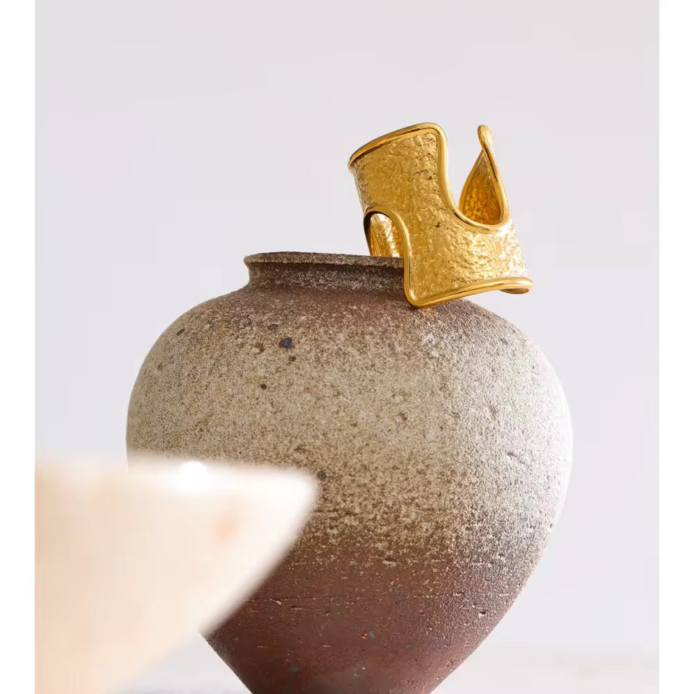 Paradox Cuff