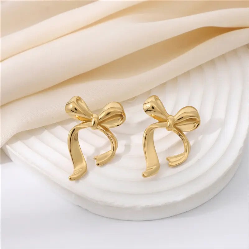 Shaila Bow Studs