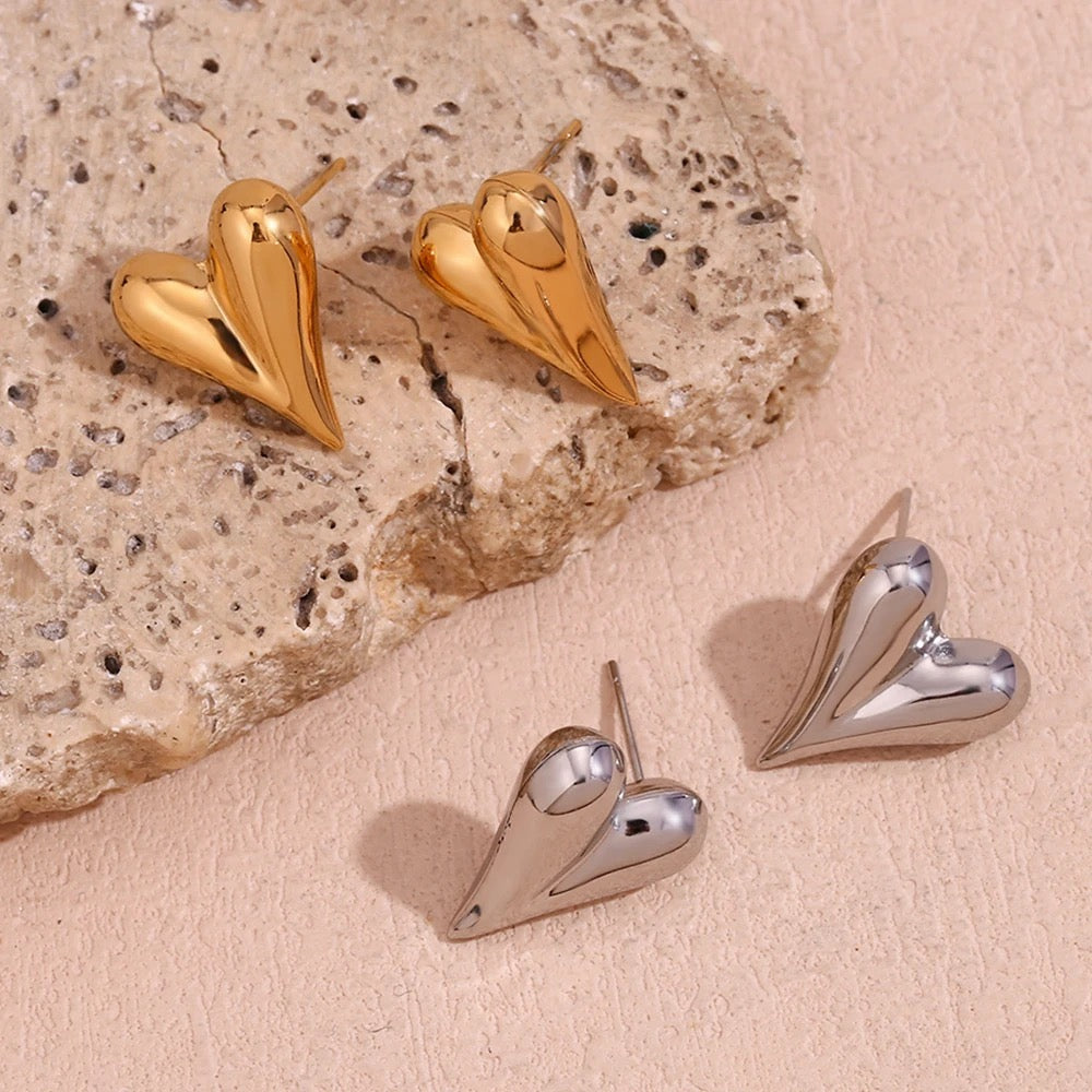 Tinsy Heart Studs