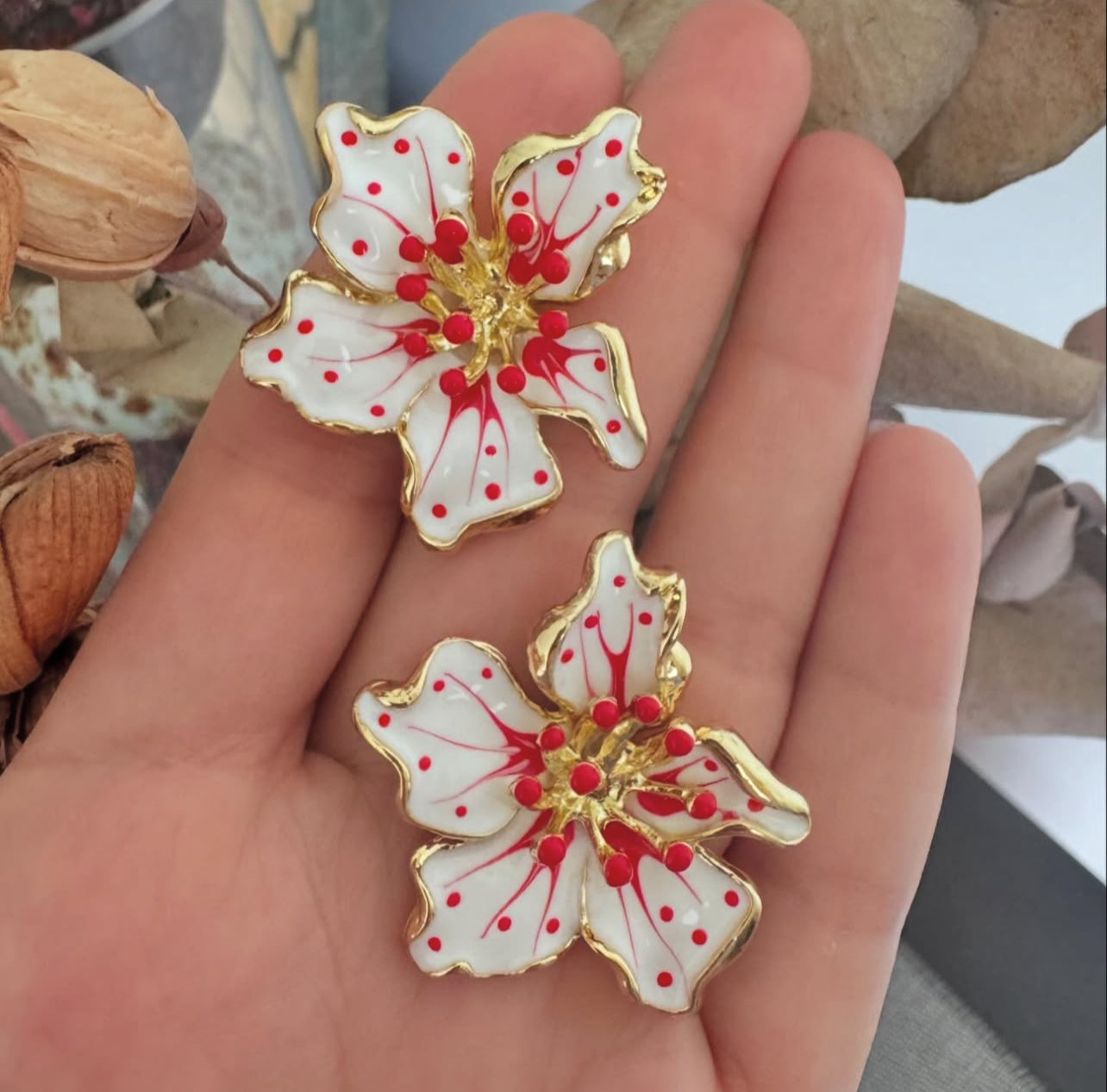 Hibiscus Studs