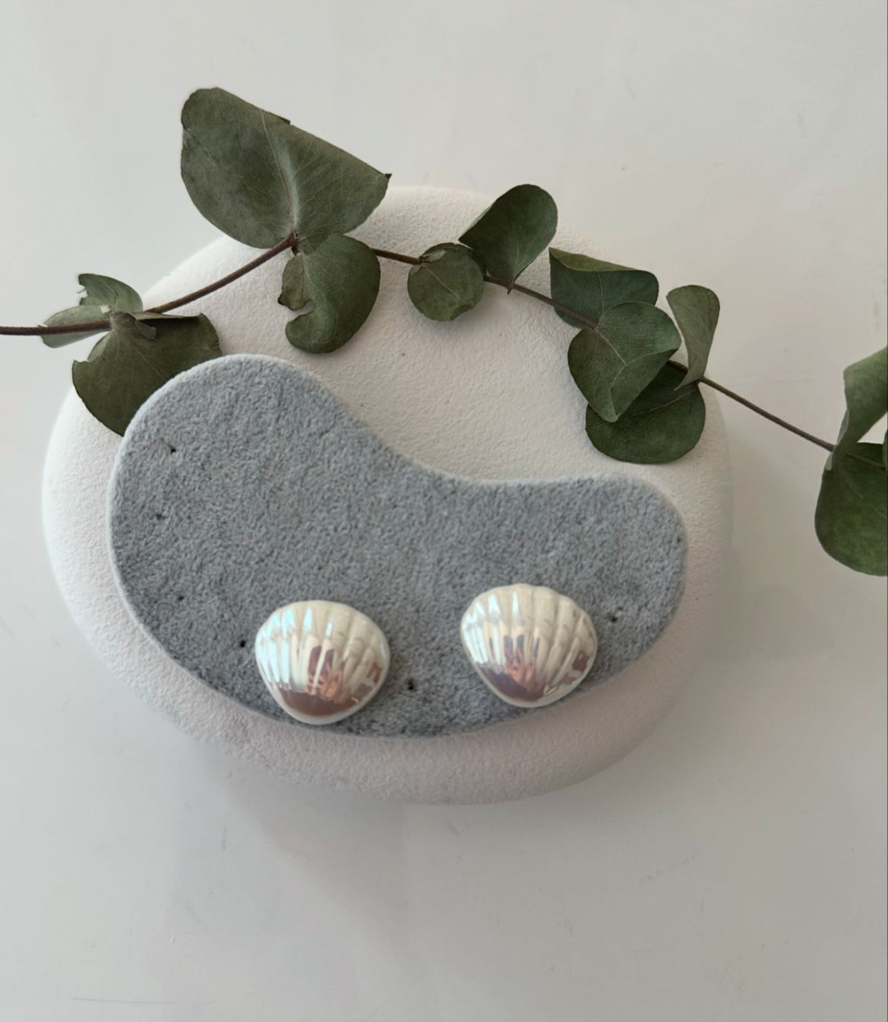 Pearl Shell Studs