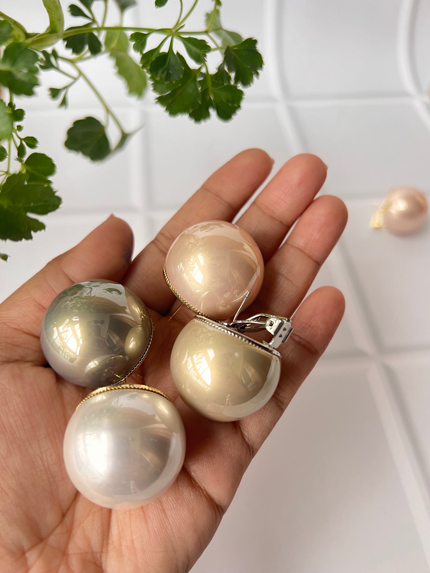 30mm Pearl Studs