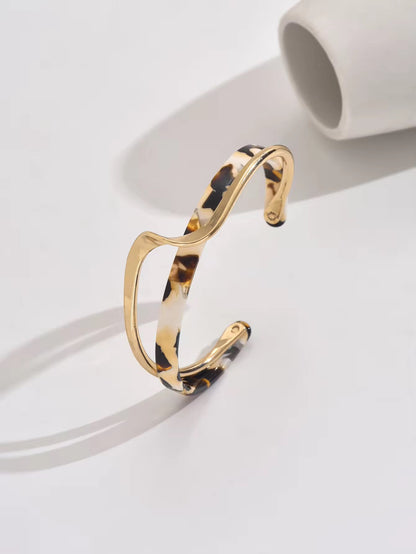Ella Cuff
